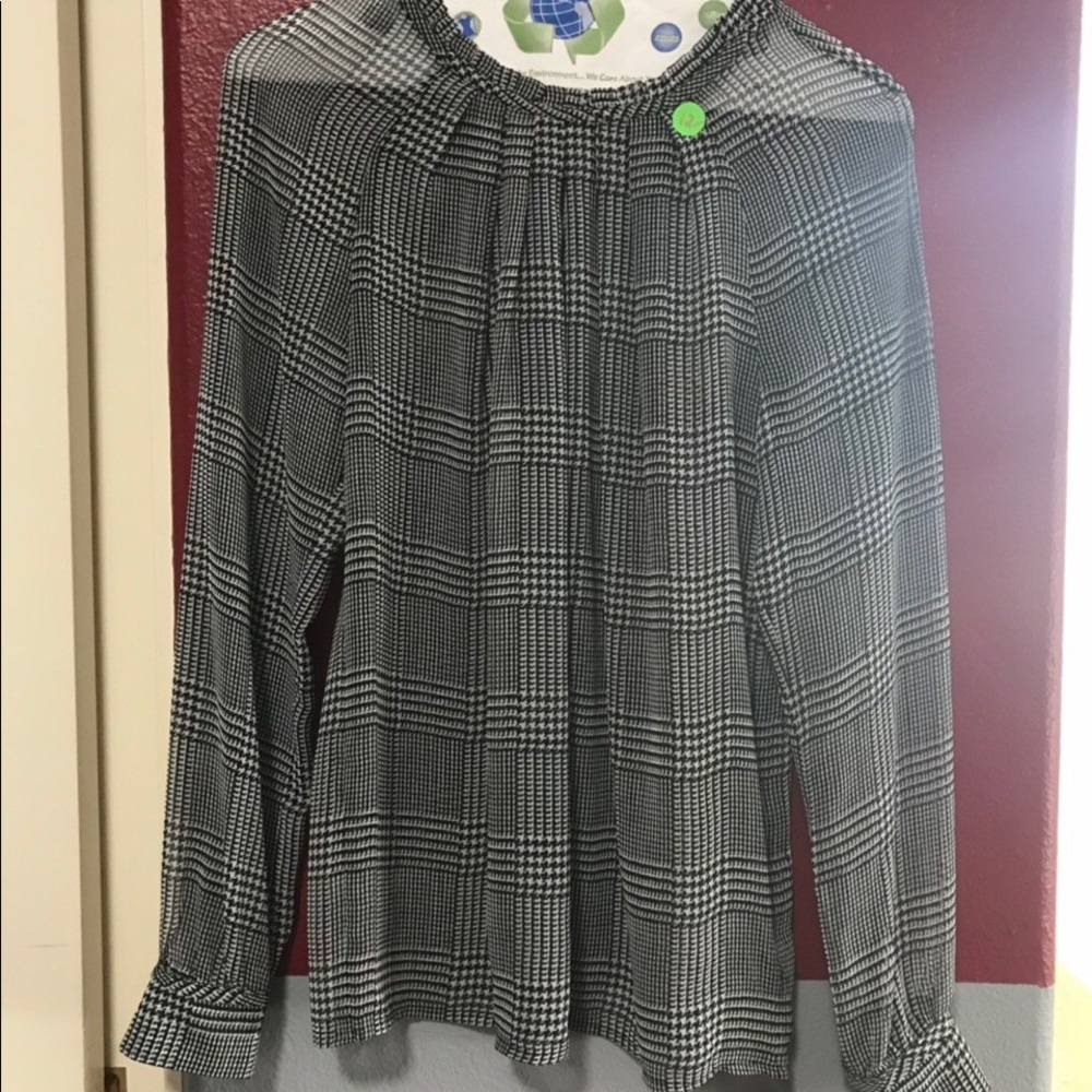 Small Blouse